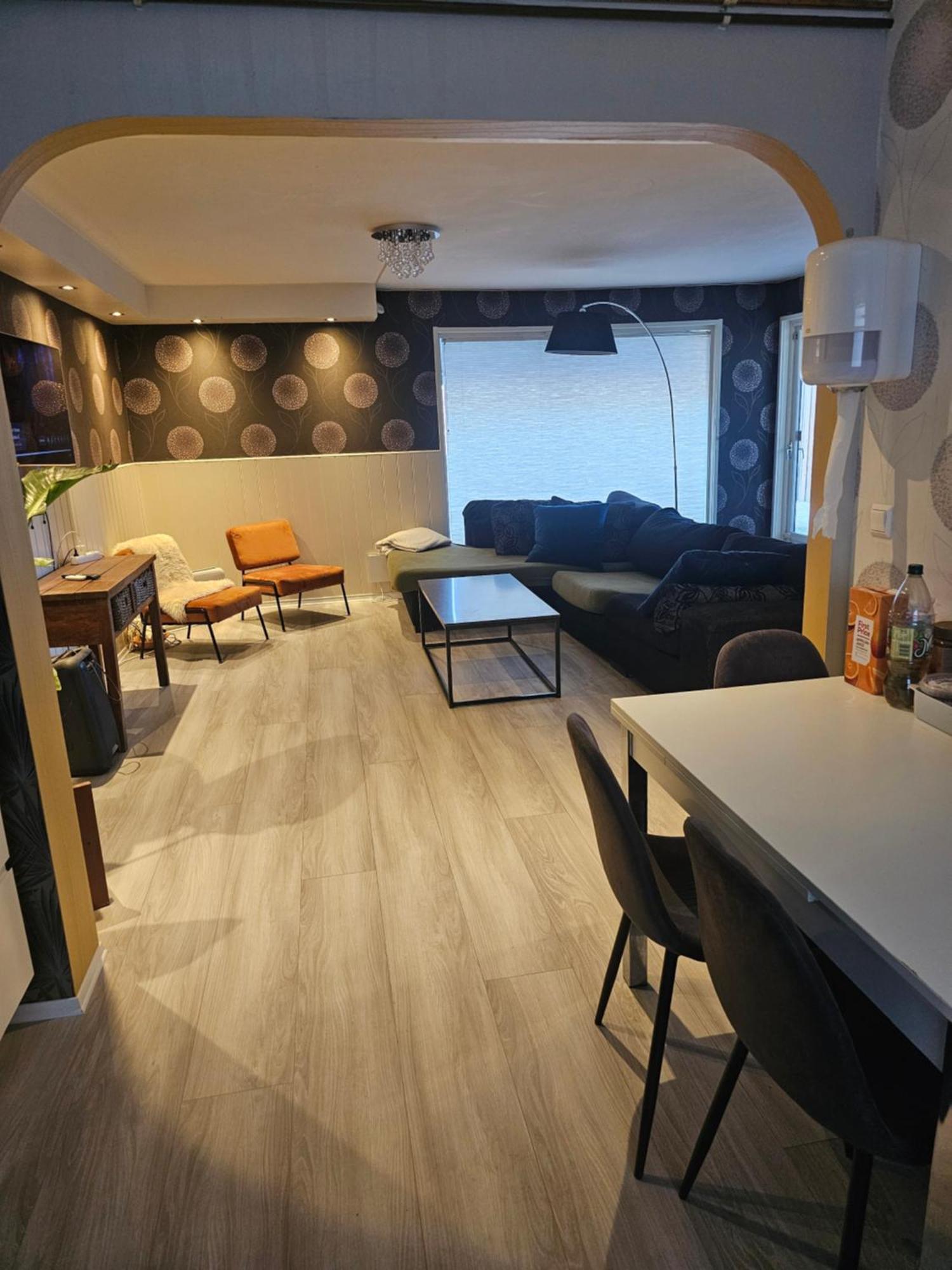 Full Privacy Townhome In Oslo With Wifi Exterior photo